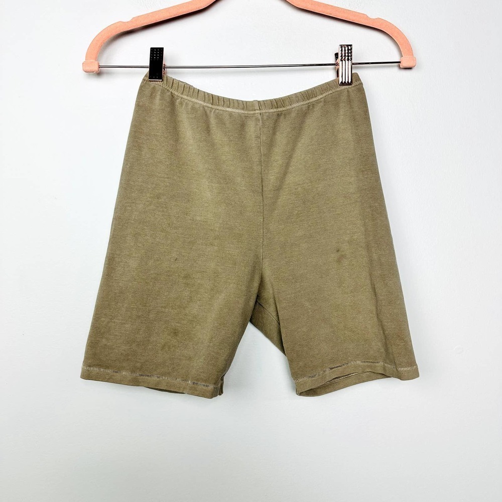 SKIMS NWOT Kim Kardashian Outdoor High Waist Biker Bike Shorts Khaki Size Medium